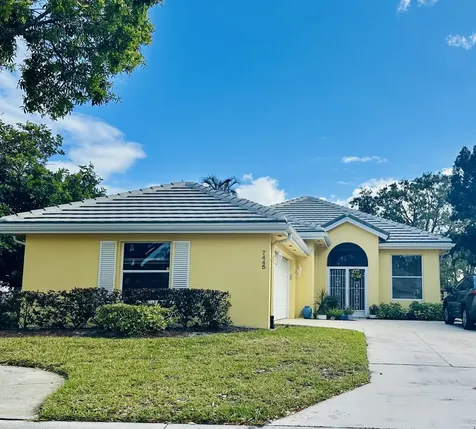 7445 SE Marsh Fern Lane Hobe Sound FL 33455