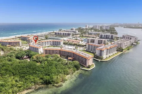 2871 N Ocean Boulevard Boca Raton FL 33431