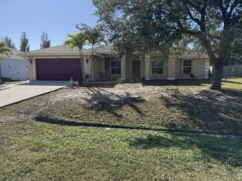 1538 Sw Calmar Avenue Saint Lucie West FL 34953