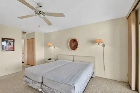 3590 Via Poinciana Lake Worth FL 33467
