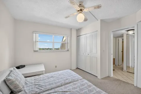 3590 Via Poinciana Lake Worth FL 33467