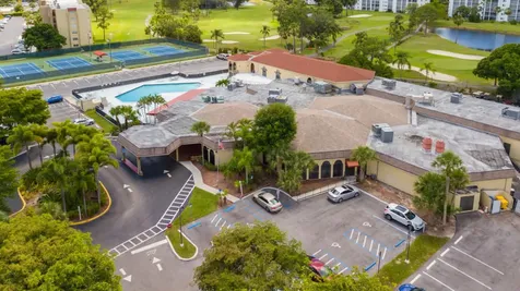 3590 Via Poinciana Lake Worth FL 33467