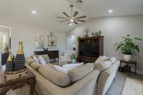 4037 Sw Mcintosh Street Port Saint Lucie FL 34953