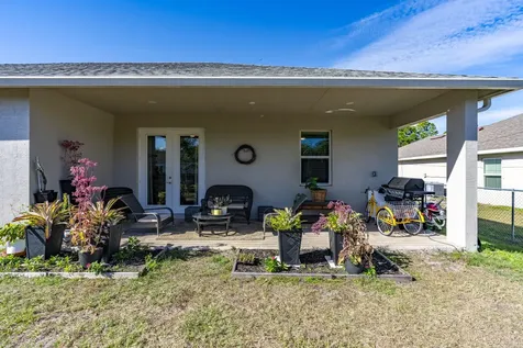 4037 Sw Mcintosh Street Port Saint Lucie FL 34953