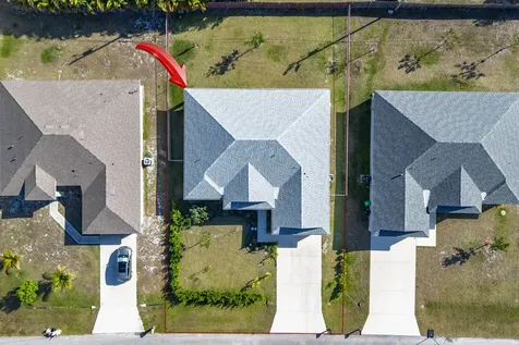 4037 Sw Mcintosh Street Port Saint Lucie FL 34953
