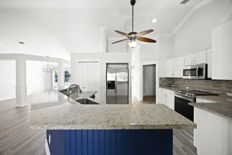 439 Se Nome Drive Port Saint Lucie FL 34984
