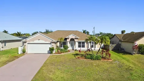 439 Se Nome Drive Port Saint Lucie FL 34984