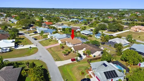 439 Se Nome Drive Port Saint Lucie FL 34984