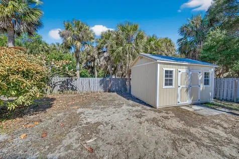 2427 Ne Center Street Jensen Beach FL 34957