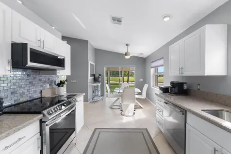 6637 Sun River Road Boynton Beach FL 33437
