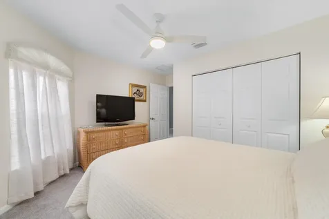 6637 Sun River Road Boynton Beach FL 33437
