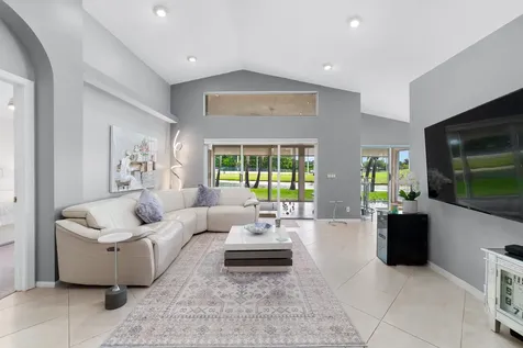 6637 Sun River Road Boynton Beach FL 33437