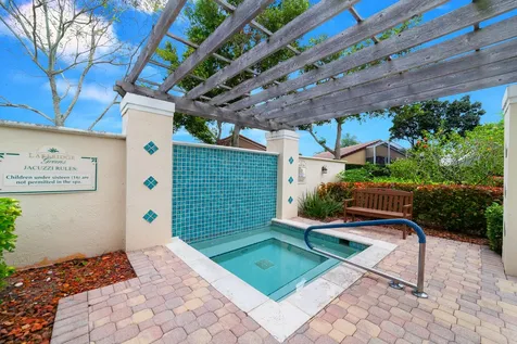 6637 Sun River Road Boynton Beach FL 33437