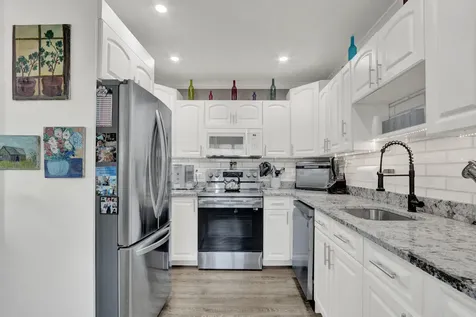 279 Flanders Delray Beach FL 33484