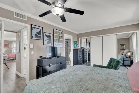 279 Flanders Delray Beach FL 33484