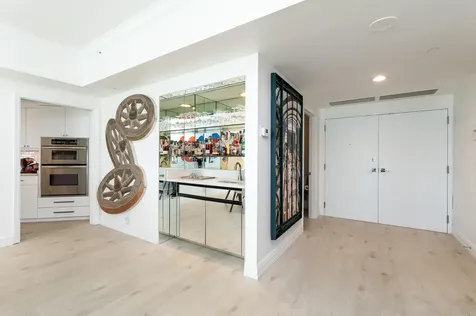 300 Se 5th Avenue Boca Raton FL 33432