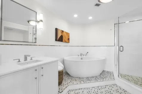 300 Se 5th Avenue Boca Raton FL 33432