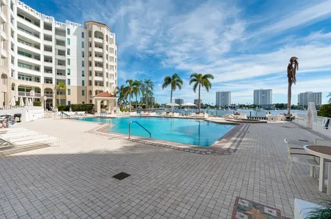 300 Se 5th Avenue Boca Raton FL 33432