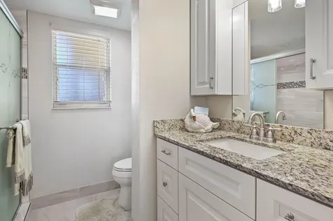 3951 Via Poinciana Lake Worth FL 33467