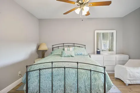 3951 Via Poinciana Lake Worth FL 33467