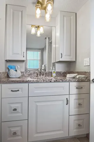 3951 Via Poinciana Lake Worth FL 33467