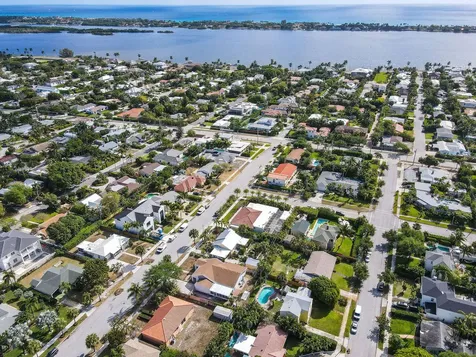 324 Franklin Road West Palm Beach FL 33405