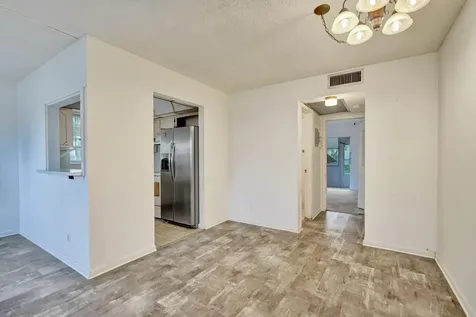 60 Camden C West Palm Beach FL 33417