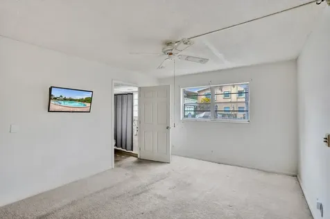 60 Camden C West Palm Beach FL 33417