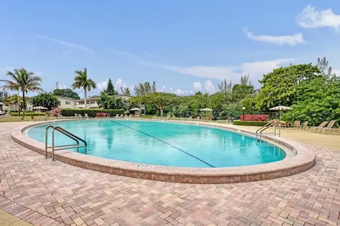 60 Camden C West Palm Beach FL 33417