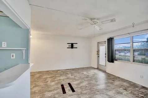 60 Camden C West Palm Beach FL 33417