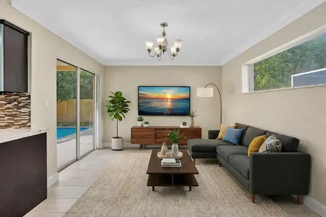 2171 NW 84th Way Sunrise FL 33322