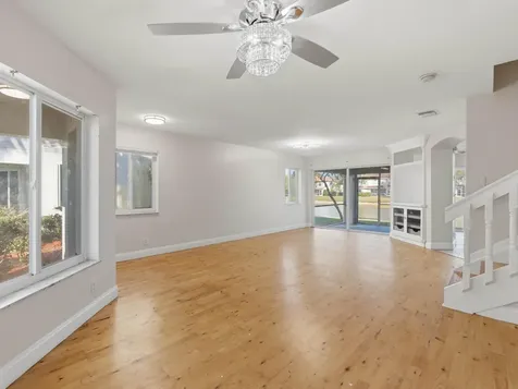 9212 Lily Bank Court Riviera Beach FL 33407