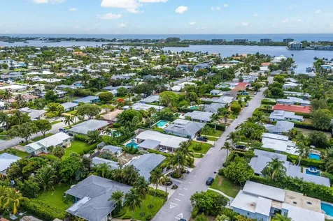 164 Bryn Mawr Drive Lake Worth Beach FL 33460