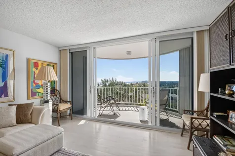 2295 S Ocean Boulevard Palm Beach FL 33480