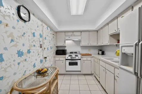 2295 S Ocean Boulevard Palm Beach FL 33480