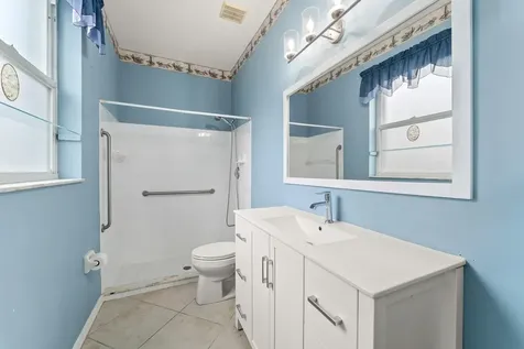 579 Nw San Remo Circle Port Saint Lucie FL 34986