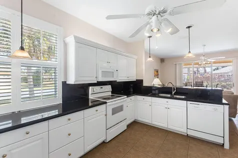 245 Nw Zanzibar Place Port Saint Lucie FL 34986