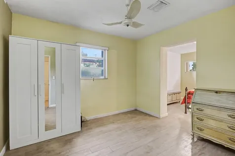 2400 Desoto Drive Miramar FL 33023