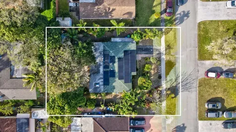 2400 Desoto Drive Miramar FL 33023