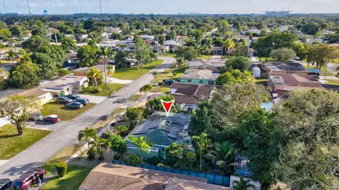 2400 Desoto Drive Miramar FL 33023