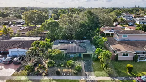 2400 Desoto Drive Miramar FL 33023