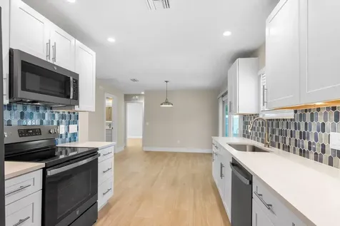 918 Schumann Drive Sebastian FL 32958