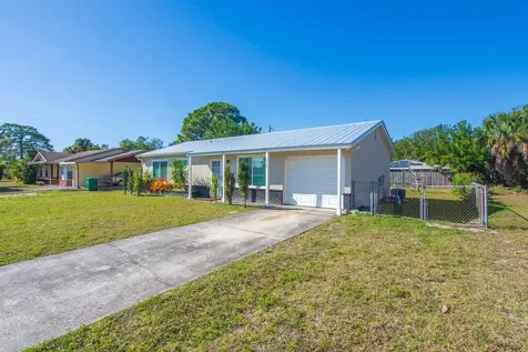 918 Schumann Drive Sebastian FL 32958