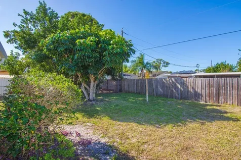 918 Schumann Drive Sebastian FL 32958