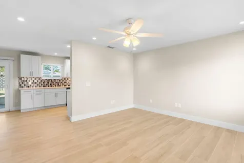 918 Schumann Drive Sebastian FL 32958