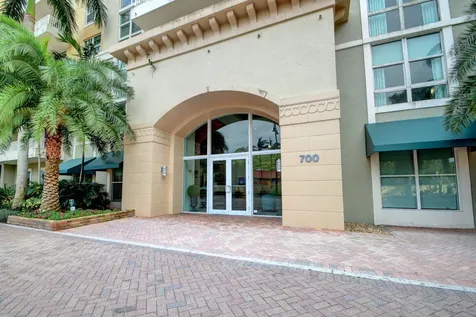 625 Casa Loma Boulevard Boynton Beach FL 33435