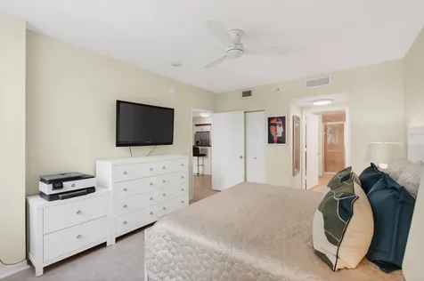 625 Casa Loma Boulevard Boynton Beach FL 33435