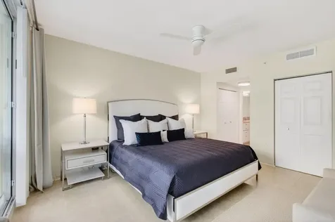 625 Casa Loma Boulevard Boynton Beach FL 33435