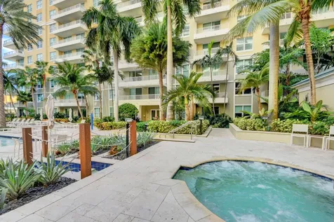 625 Casa Loma Boulevard Boynton Beach FL 33435