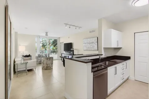 625 Casa Loma Boulevard Boynton Beach FL 33435